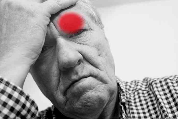 Triệu chứng đau đầu cụm, nguyên nhân và phương pháp điều trị