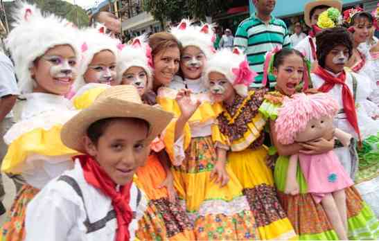 Bagaimana anda mengatakan Niño di Colombia?