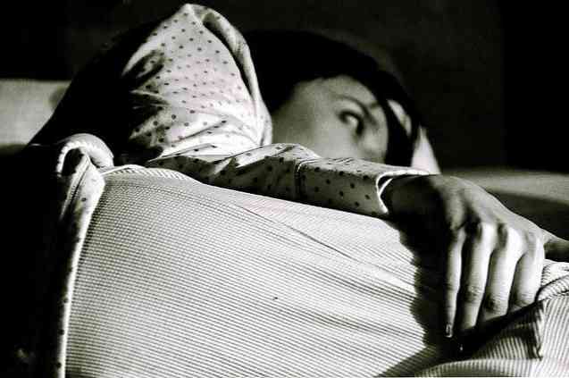 Симптоми на парализа в съня, причини, лечение