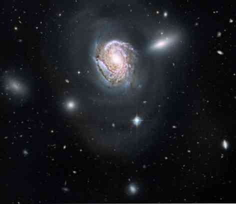 Što je nebularna teorija?