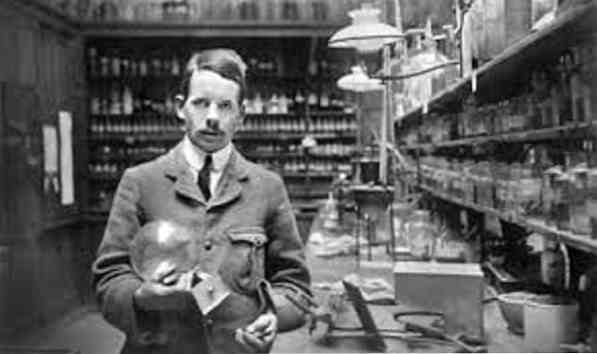 Henry Moseley Biografi og Bidrag