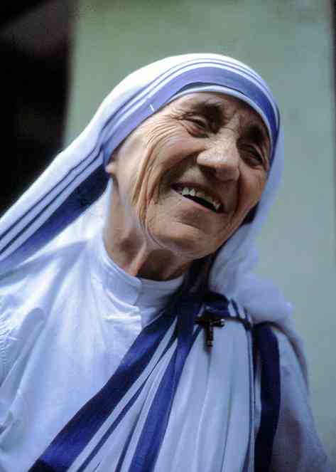 De 100 beste setningene til Mother Teresa of Calcutta