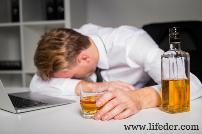 أعراض إدمان الكحول المزمن ، العواقب والعلاجات