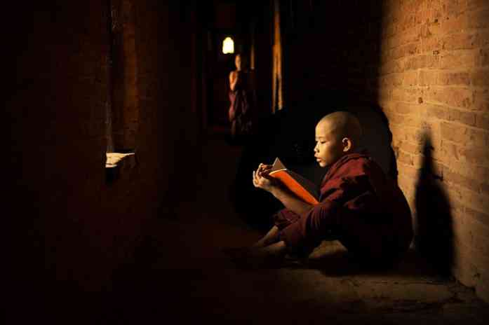 أفضل 15 من كتب البوذية والتأمل